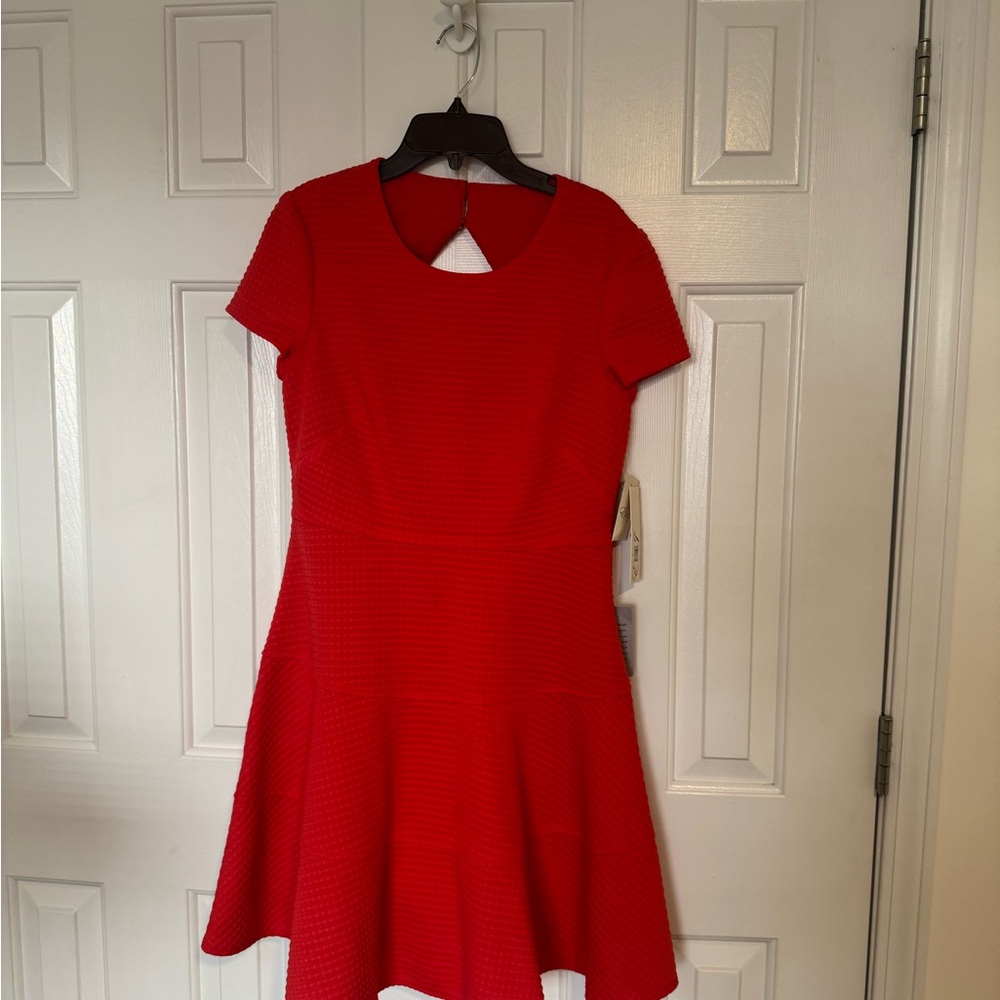 Chic Red Short Sleeve Dress - Size 8 - New